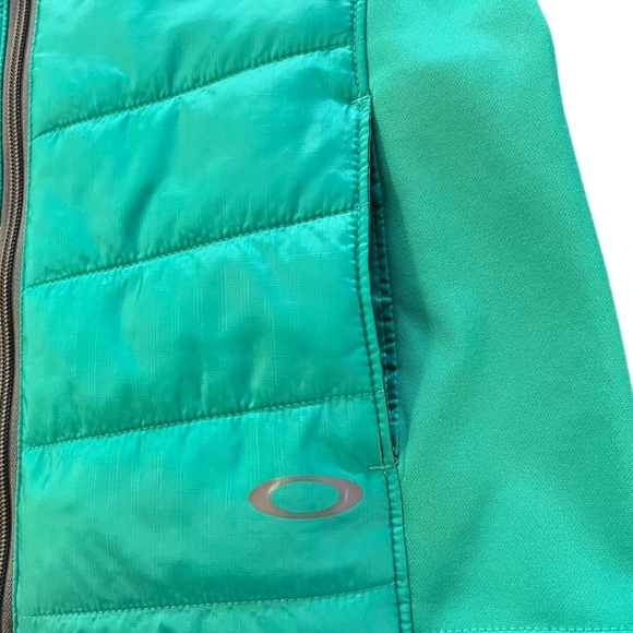 Oakley Women's Teal Quilted-Back Performance Jacket Size M Full Zip Puffer - Picture 4 of 5
